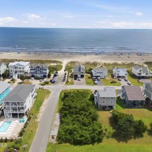 Photo #6 of 6908 Beach, Oak Island, NC 0.2 acres