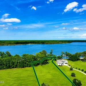 Photo #4 of 117 Waterway, Havelock, NC 1.5 acres