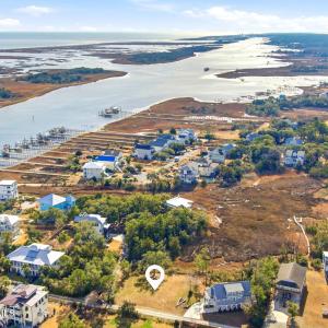 Photo #9 of 1408 Marsh Cove, Wilmington, NC 0.7 acres