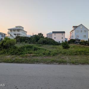 Photo #1 of 1110 Topsail, Surf City, NC 0.1 acres