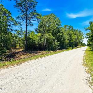 Photo #3 of 8027 Funston, Winnabow, NC 5.0 acres