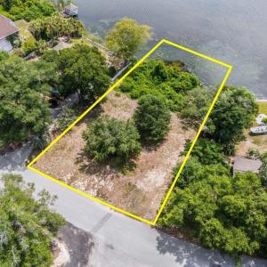 Photo #1 of 621 Lakeshore, Sunset Beach, NC 0.3 acres