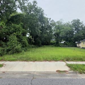 Photo #1 of 7th, Washington, NC 0.2 acres