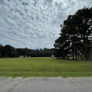 Photo #2 of 133 Circle, Hamilton, NC 0.3 acres