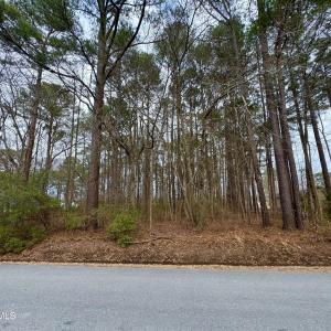 Photo #1 of Lincoln, Kenly, NC 1.7 acres