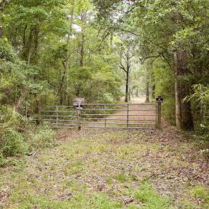 Photo #1 of 385 Sand Ridge, New Bern, NC