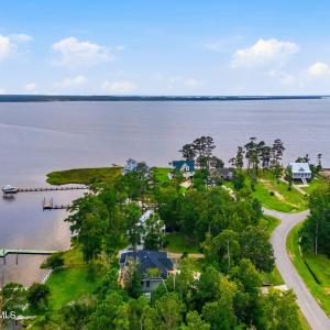 Expansive Views!