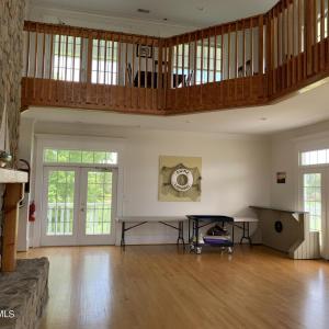 Clubhouse 2