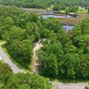 Photo #10 of 254 White Oak Bluff, Stella, NC 1.1 acres