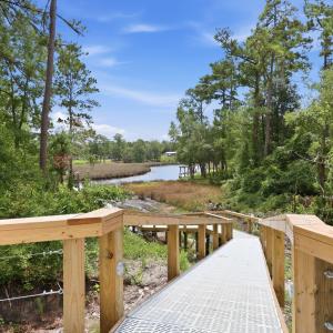 Photo #4 of 254 White Oak Bluff, Stella, NC 1.1 acres