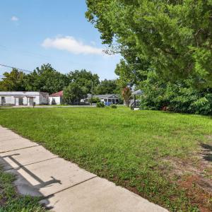 Photo #2 of 1221 Castle, Wilmington, NC 0.2 acres