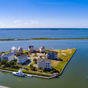 Photo #6 of 329 Oxton, Newport, NC 0.2 acres