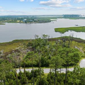 Photo #1 of 211 Leeward, Beaufort, NC 0.7 acres