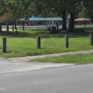 Photo #4 of 824 Chapman, New Bern, NC 0.1 acres
