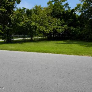 Photo #3 of 824 Chapman, New Bern, NC 0.1 acres