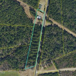 Photo #1 of 1301 Wright, Bladenboro, NC 3.8 acres