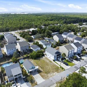 Photo #9 of 817 Kenneth, Carolina Beach, NC 0.1 acres