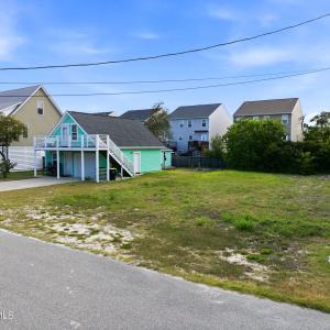 Photo #3 of 817 Kenneth, Carolina Beach, NC 0.1 acres