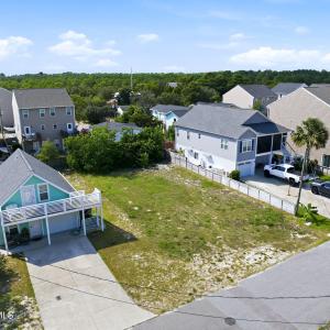 Photo #18 of 817 Kenneth, Carolina Beach, NC 0.1 acres