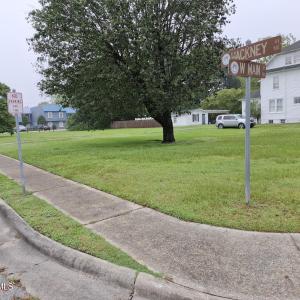 Photo #3 of Lot 1 Main West, Washington, NC 0.1 acres