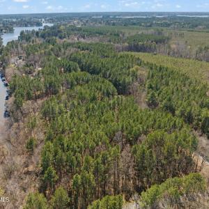 Photo #1 of Windward Shores, Henrico, NC 0.8 acres