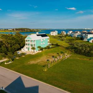 Photo #3 of 1210 Lantern, Morehead City, NC 0.3 acres