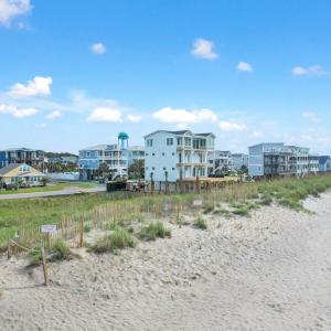 Photo #4 of 5211 Beach, Oak Island, NC 0.2 acres