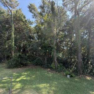 Photo #7 of 106 Mimosa, Pine Knoll Shores, NC 0.3 acres