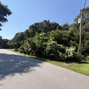 Photo #6 of 106 Mimosa, Pine Knoll Shores, NC 0.3 acres
