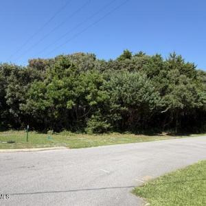 Photo #3 of 106 Mimosa, Pine Knoll Shores, NC 0.3 acres