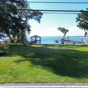 Photo #2 of 804 Canal Cove, Lake Waccamaw, NC 0.2 acres