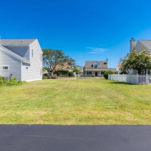 Photo #1 of 108 Macgregor, Beaufort, NC 0.1 acres