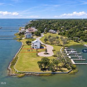 Photo #1 of 4709 Shore, Morehead City, NC 0.2 acres