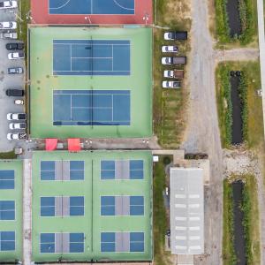 52_courts