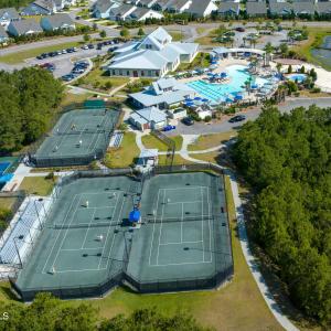 Seaside Club raquet sports