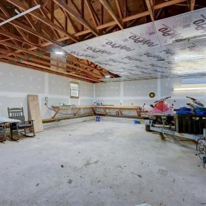 12-W_Thurman_Warehouse-12