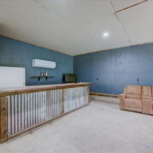 15-W_Thurman_Warehouse-15