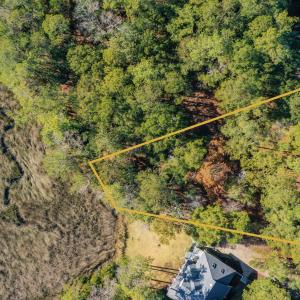 2967 Island Dr with Lot Lines