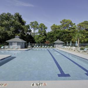 Pool with Swim lanes