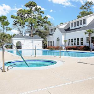 Grand Manor Clubhouse
