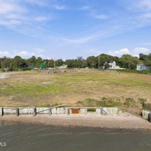 8-web-or-mls-1300 Marshallberg 006
