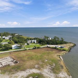 9-web-or-mls-1300 Marshallberg 007