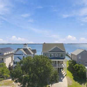 12-web-or-mls-1409 Shackleford St 010