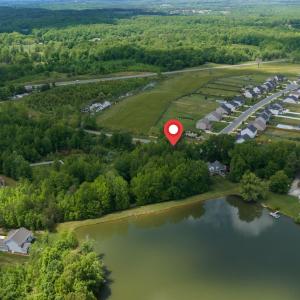 10-web-or-mls-464 W Lake Trail-10
