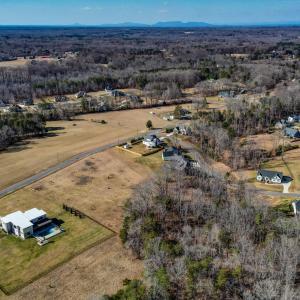 7496 Strader Road Summerfield-large-011-