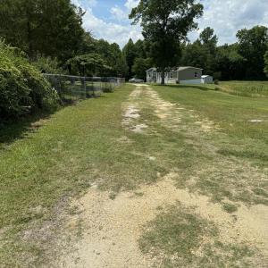 Dirt Rd.