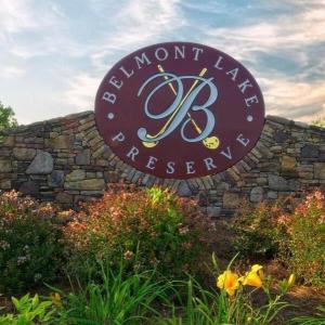 Belmont Sign