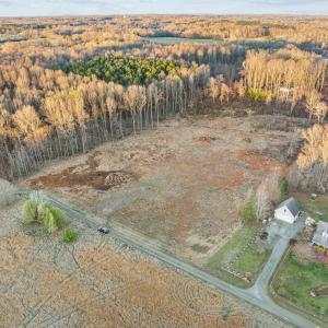 172 Deerwood Trail