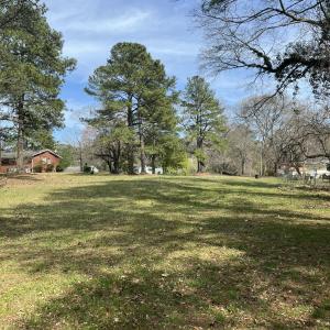 644_back_lot_sunnybrook