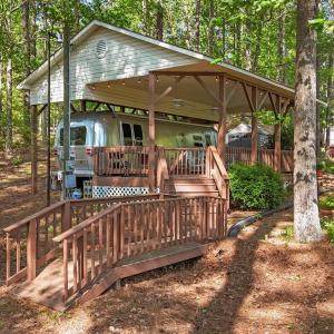 Exterior 109 Geronimo